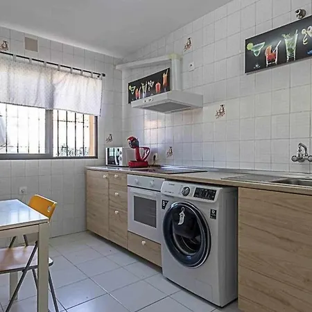 Casa vacanze 797 Holiday - Adosado Para 6 A 1 Min De La Playa Carihuela *